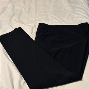 Van Heusen Women's Black Cropped Pants